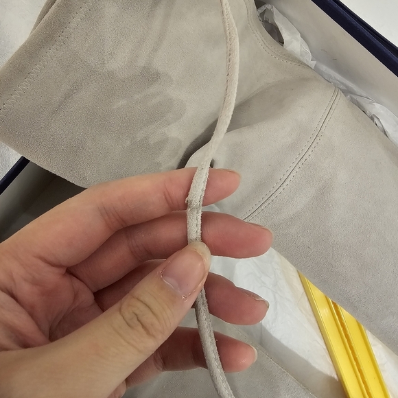 Stuart Weitzman Light Grey Suede Boots - Picture 12 of 15